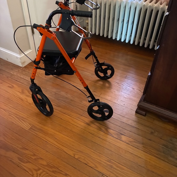 Rollator Walker - Picture 2 of 4